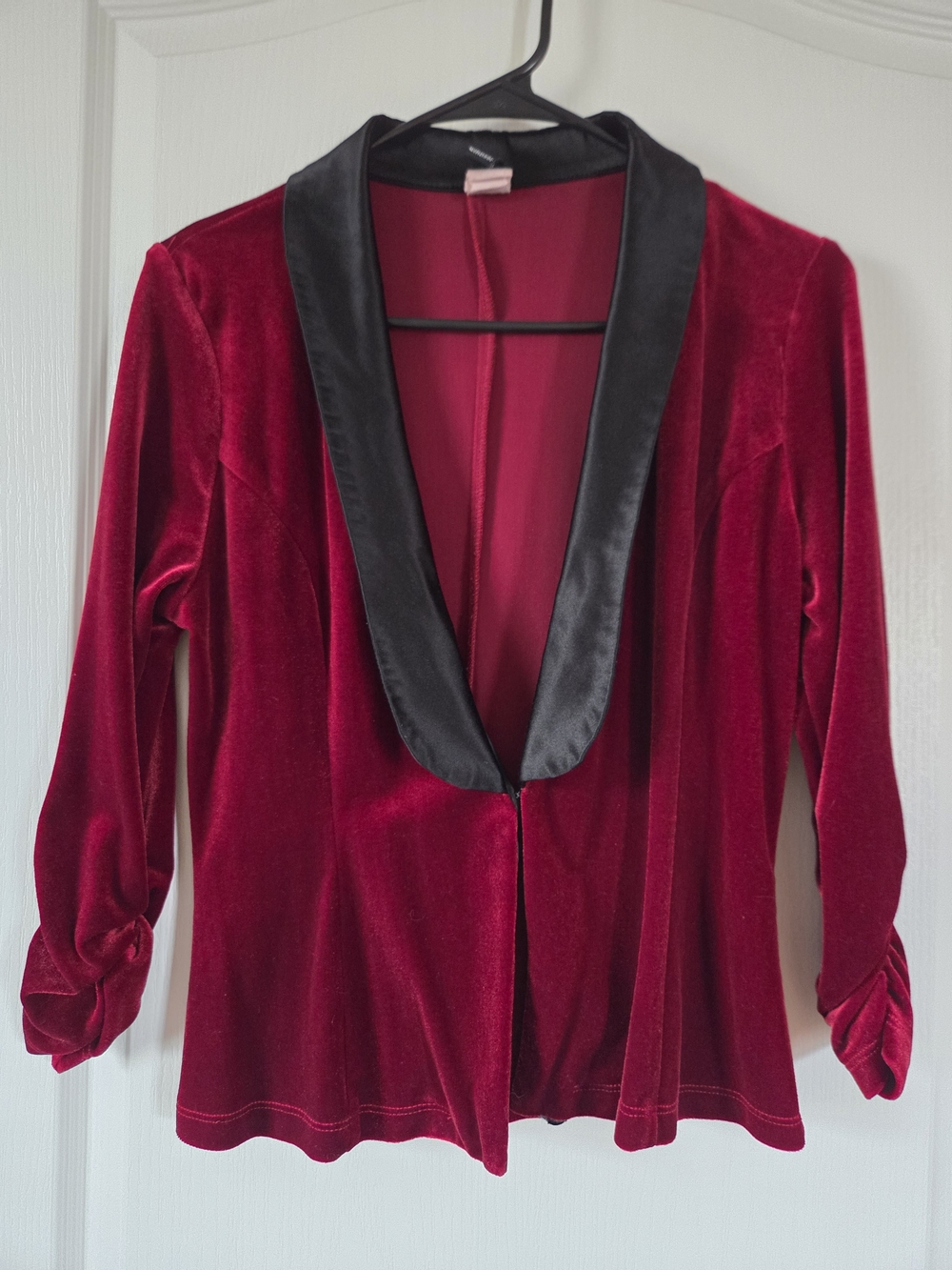 Windsor Red Velvet Blazer with Black Satin Lapel